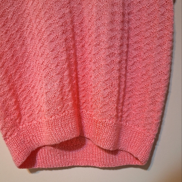 Handknit handmade pink cap sleeve eyelet sweater vest - Picture 6 of 6